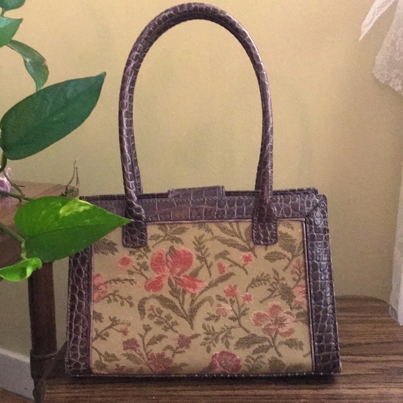 Mini Liz Claiborne Purse - Picture 6 of 8